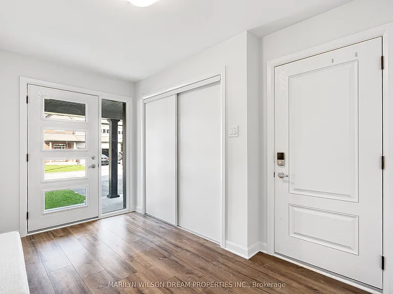 274 Elsie Macgill Walk — Photo 3
