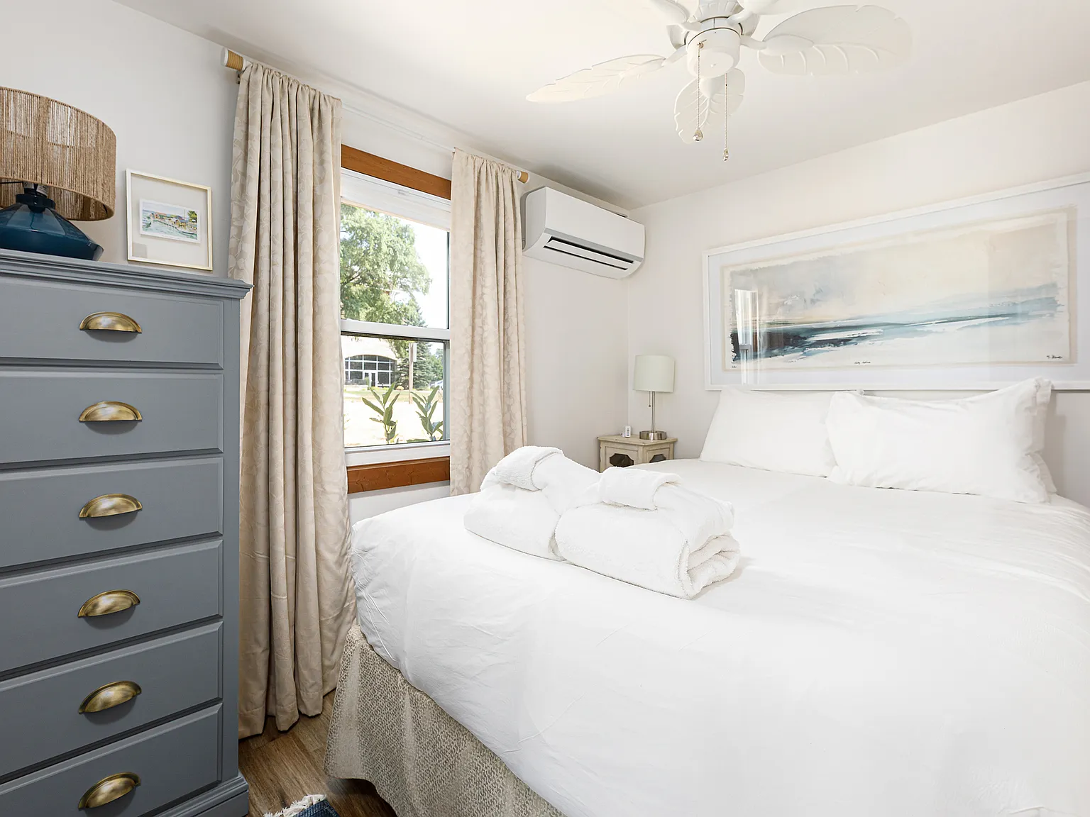 1 bed, 400 sqft, $1,275 — Photo 2