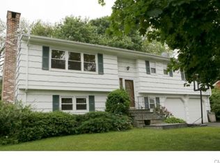 6 Phillene Dr, Norwalk, CT 06851