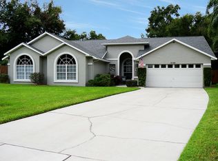 2132 Heatheroak Dr, Apopka, FL 32703