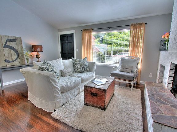 2nd image of 17430 62nd Ave W