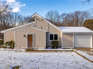 344 Old Colchester Rd, Amston, CT 06231