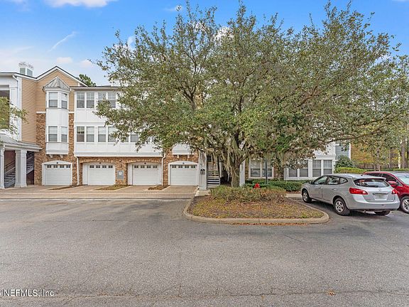 5th image of 8550 TOUCHTON Road #127