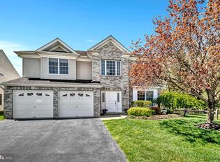 2 Greylynne Dr, Princeton, NJ 08540
