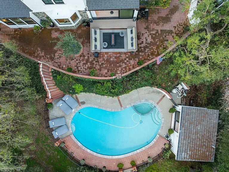 3100 Coldwater Canyon Ave — Photo 119