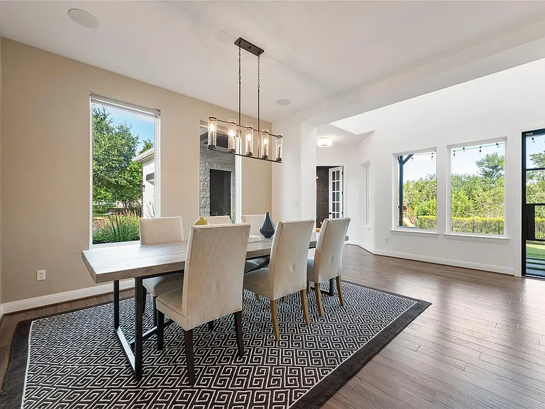 716 Crestone Stream Dr — Photo 8