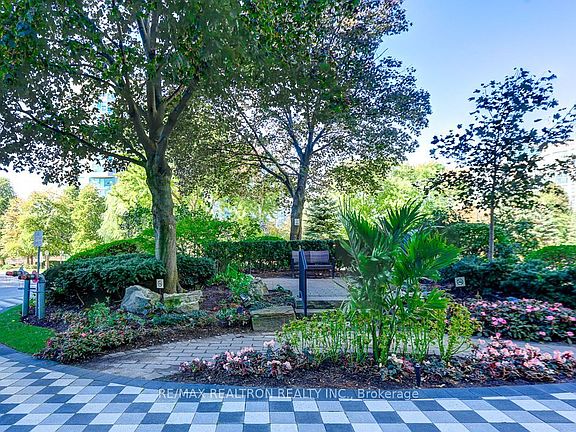 4th image of 7825 Bayview Ave #1108