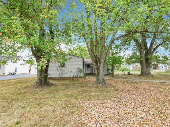 30 Cadillac Rd SW, Pataskala, OH 43062