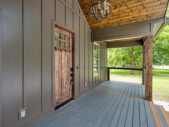 5th image of 107 Locust Ave Lot 16