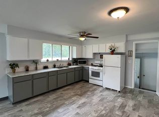 746 N Huron Rd, Linwood, MI 48634