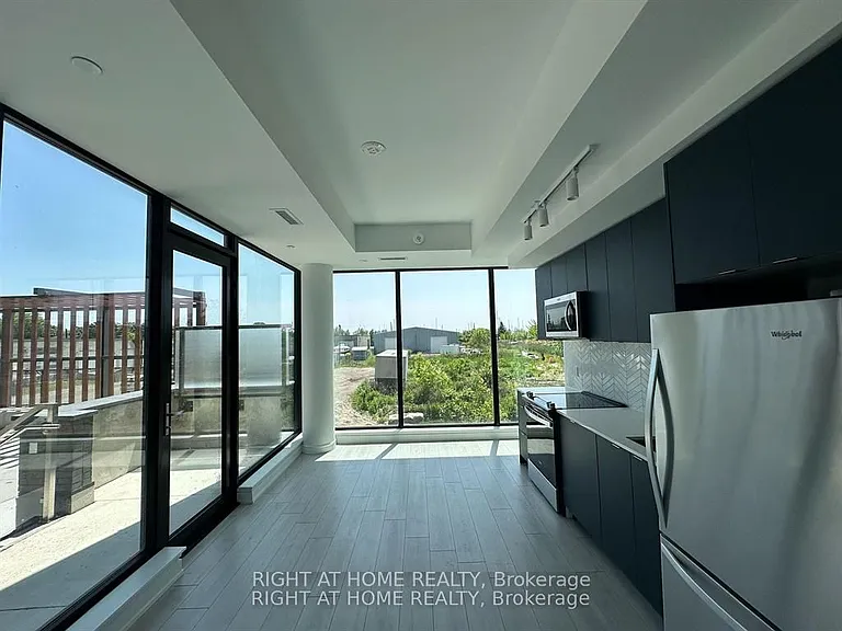 1608 Charles St #184-F — Photo 8