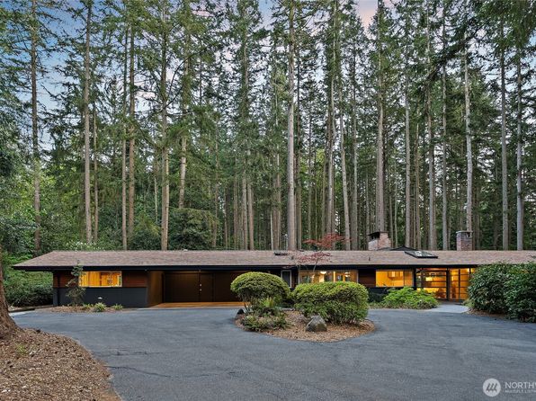 22 Bridlewood Circle, Kirkland, WA 98033
