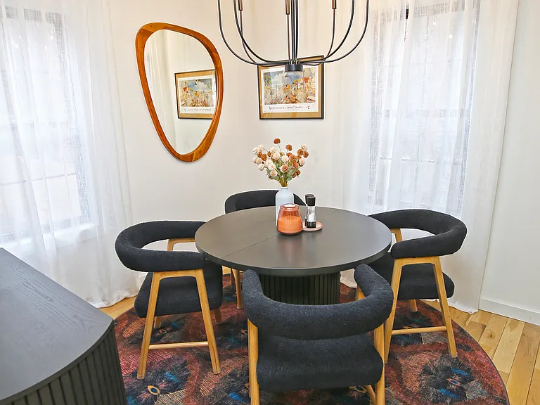 Dining Table (expandable to seat up to 10)