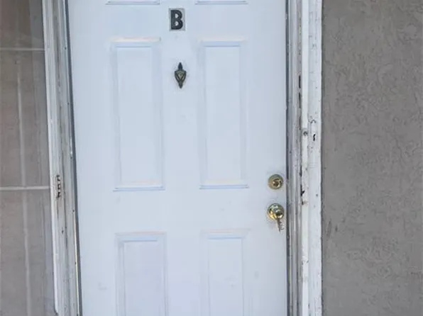 1115 Holly Ave APT B, Olivehurst, CA 95961