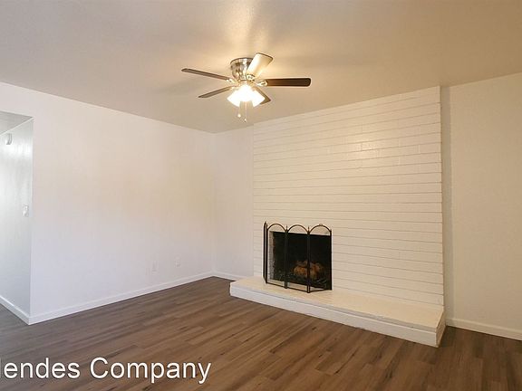 5th image of 5902 Streamview Dr #1