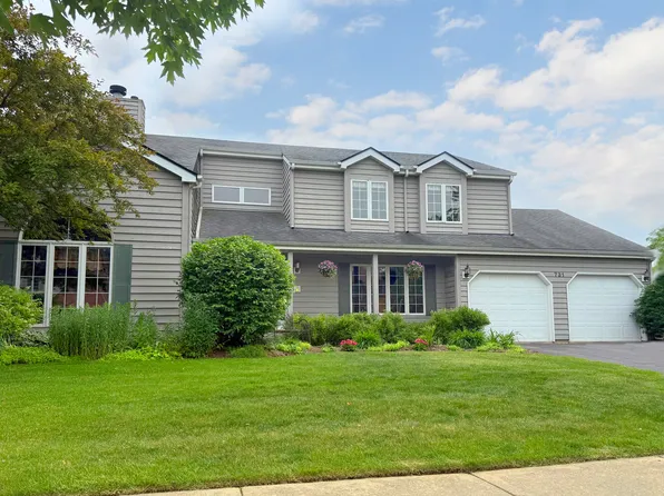 731 Queens Gate Cir, Sugar Grove, IL 60554
