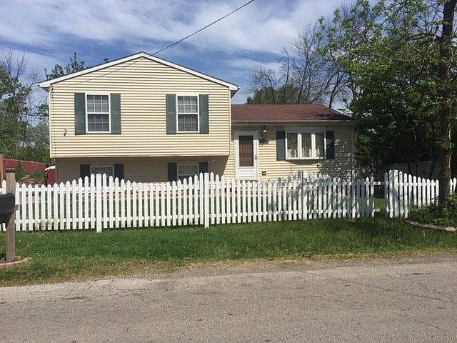 1st image of 215 S Dilger Ave