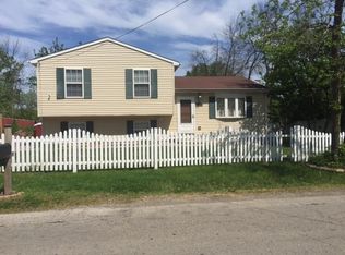 215 S Dilger Ave, Waukegan, IL 60085