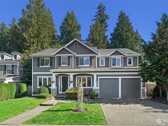 2nd image of 3020 206th Way NE