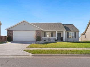 13658 Silk Tree Trl, Fort Wayne, IN 46814