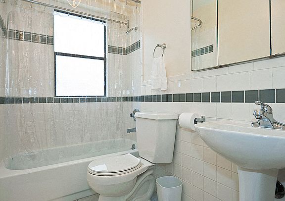 Bathrooms were recently updated with new tile!