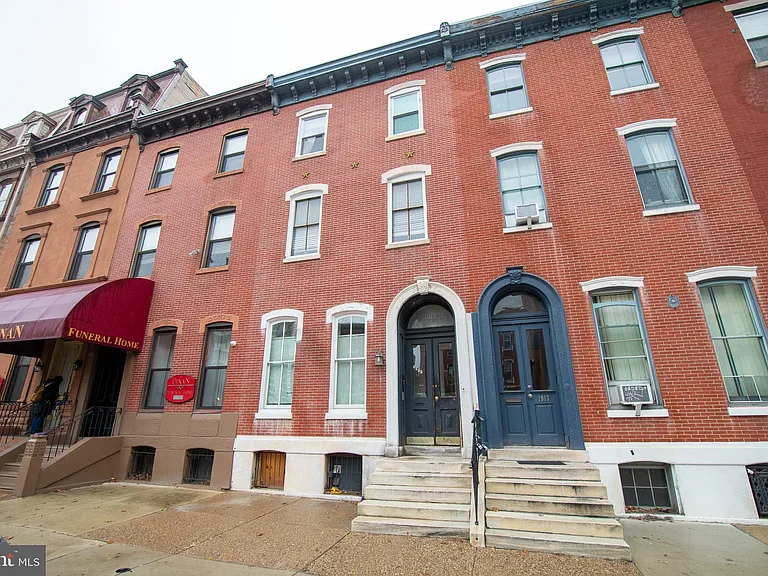 1919 Spring Garden St #3F — Photo 15