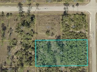 121 Louis Ave, Lehigh Acres, FL 33936