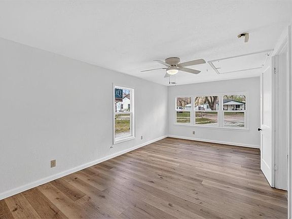 5th image of 7256 Hasbrook Ave