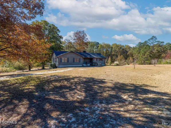 131 Brookwood Lane, Ellerbe, NC 28338