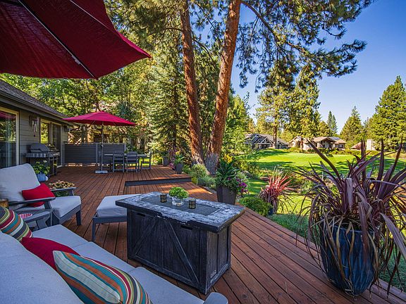 3rd image of 60780 Currant Way