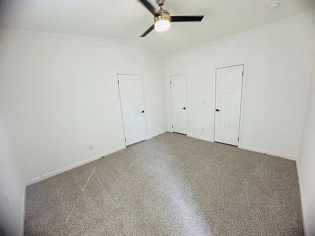Dwelling at New Braunfels — Photo 60