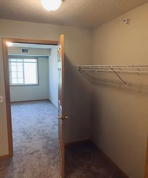 Crown Apartments — Photo 19