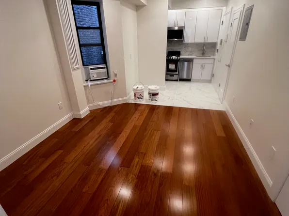 348 East 65th Street image 7 of 16