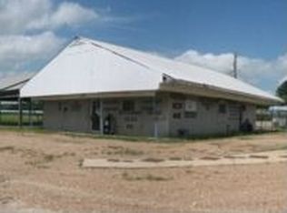 10091 Longpoint Rd, Burton, TX 77835