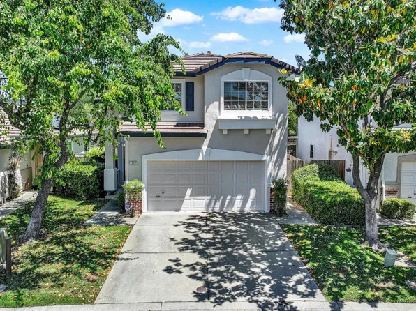 5523 Tamarindo Ln, Elk Grove, CA 95758