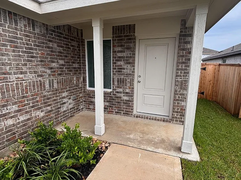 26839 Vanilla Pearls Ln — Photo 2
