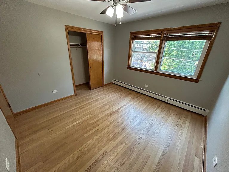 3522 South Oak Park Avenue — Photo 8