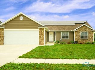 146 James Ct, Findlay, OH 45840