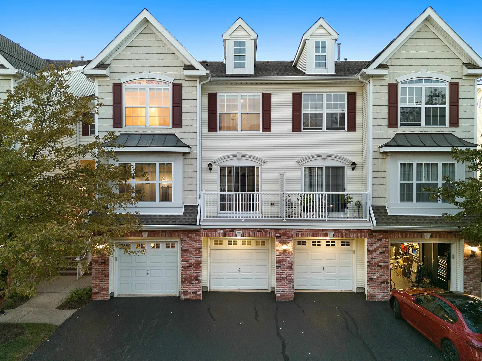 7 Maritime Way photo 1