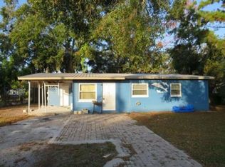1715 1st St SW, Ruskin, FL 33570