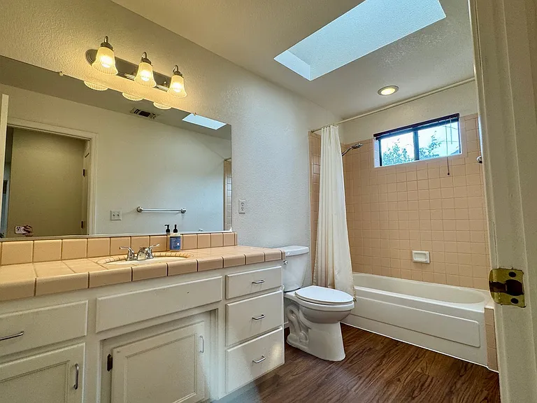 2923 Avila Bay Pl — Photo 29