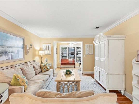 3rd image of 2508 Demere Rd APT 7