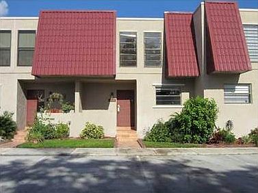 4th image of 9113 Limetree Ln #170