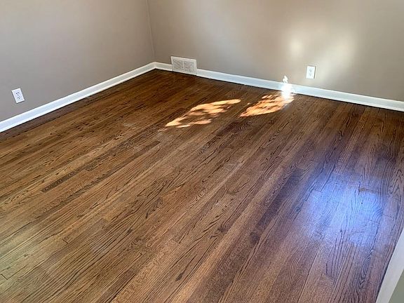 5th image of 6323 W Keefe Avenue Pkwy #1