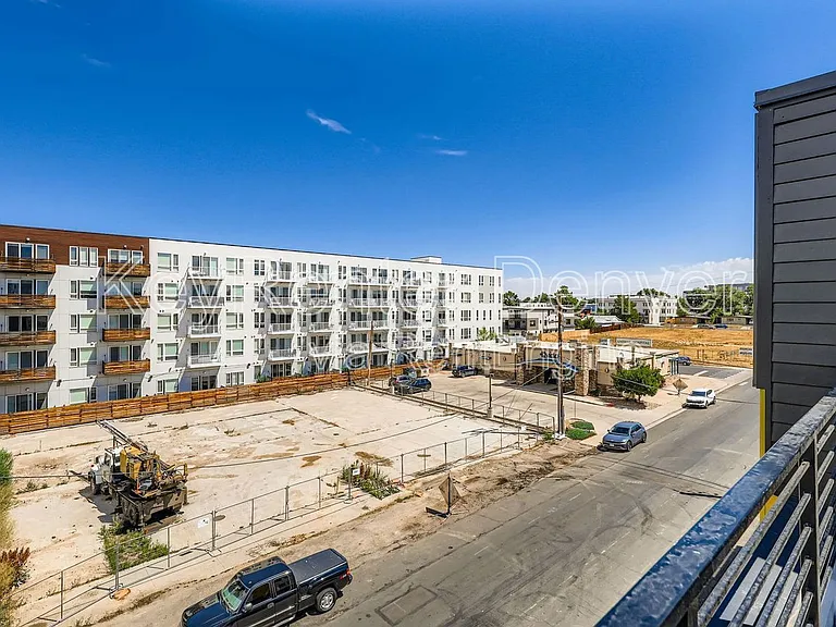 4100 E Warren Ave #2 — Photo 26