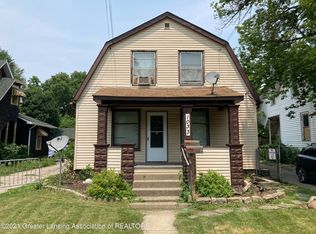 1033 E Oakland Ave, Lansing, MI 48906
