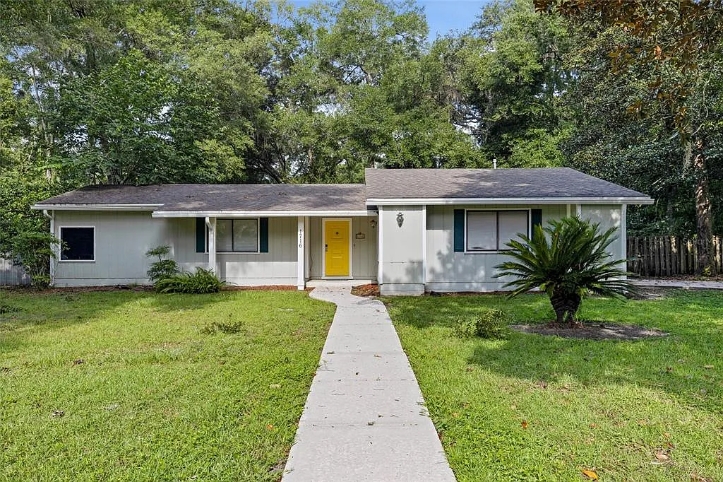 4 bed, 2.0 bath, 2107 sqft, $2,695 — Photo 1