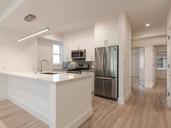 2nd image of 1740 Broadway APT 403