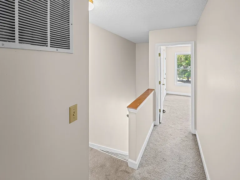 5918 King Charles Ct — Photo 21