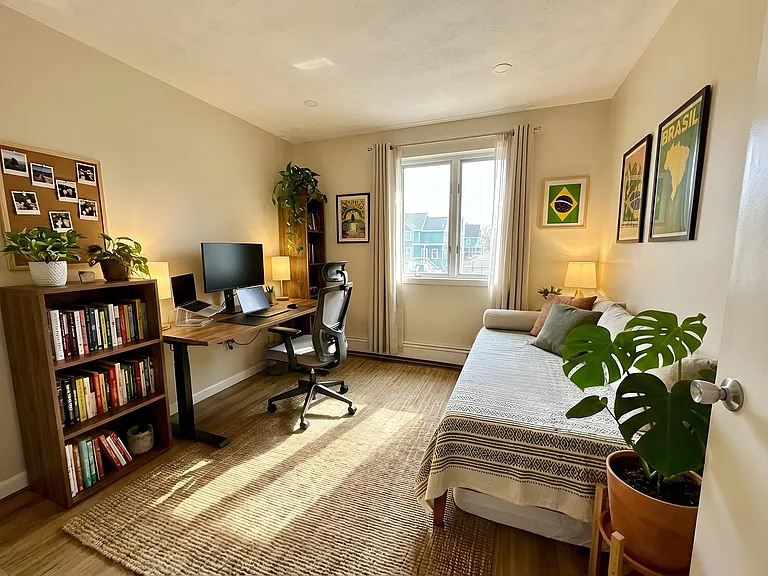 21 Greenwood St #14 — Photo 3